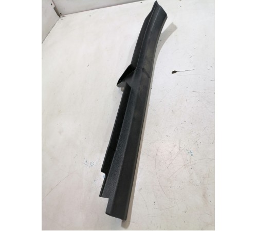 Накладка порога задняя левая