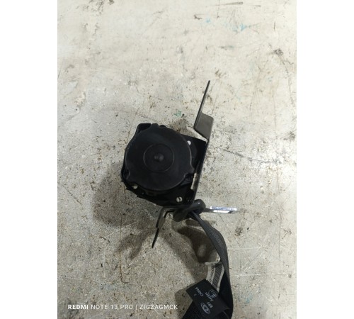 Ремень безопасности задний левый