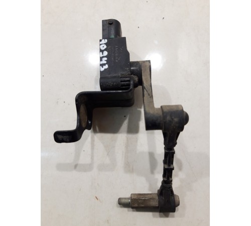 Датчик регулировки дорожного просвета (передний, правый)