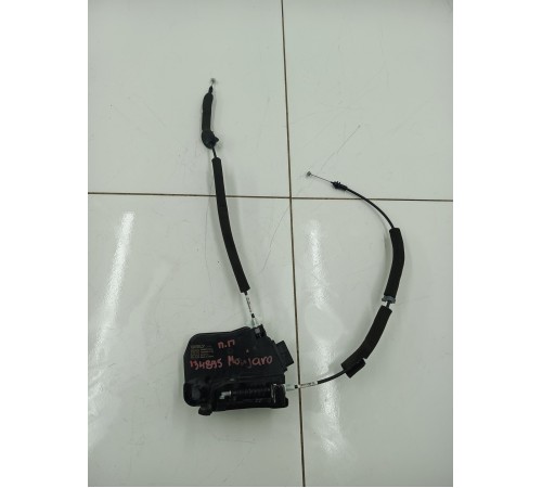 Замок двери передний правый