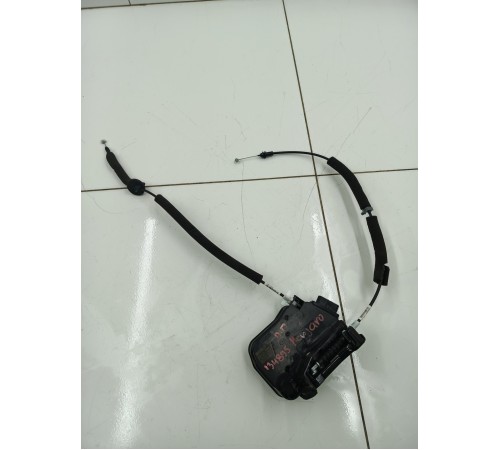 Замок двери передний правый