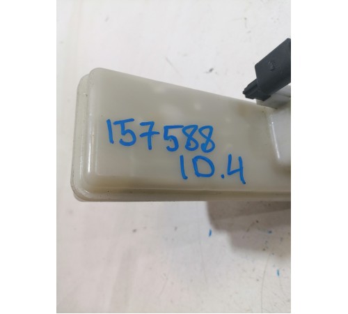 Главный тормозной цилиндр с бачком