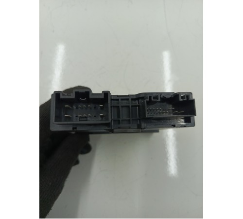 Блок управления дверью крышкой багажника