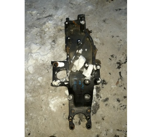 Кронштейн(крепление) рамы выдвижной правый