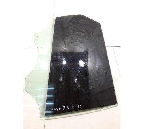 Стекло двери (заднее, левое)