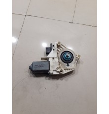 Моторчик привода шторки багажного отсека