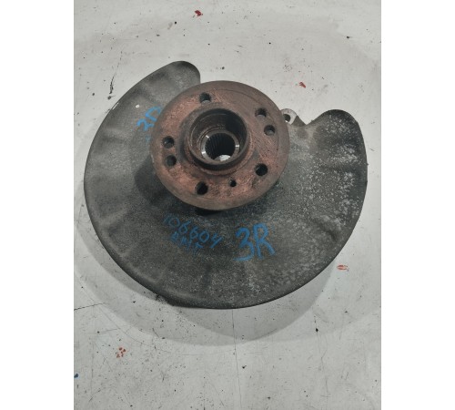 Кулак поворотный задний правый