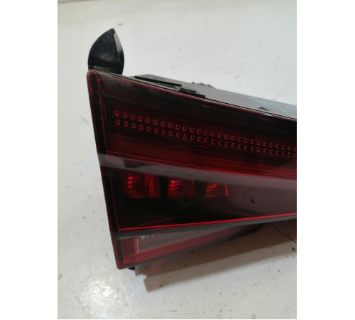 Фонарь задний внутренний левый