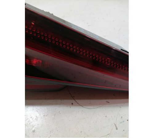 Фонарь задний внутренний левый