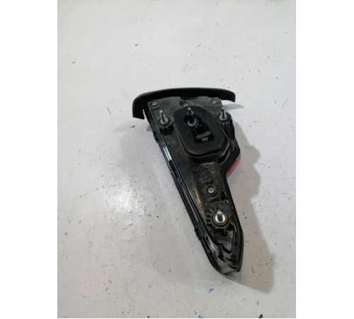 Фонарь задний внутренний левый