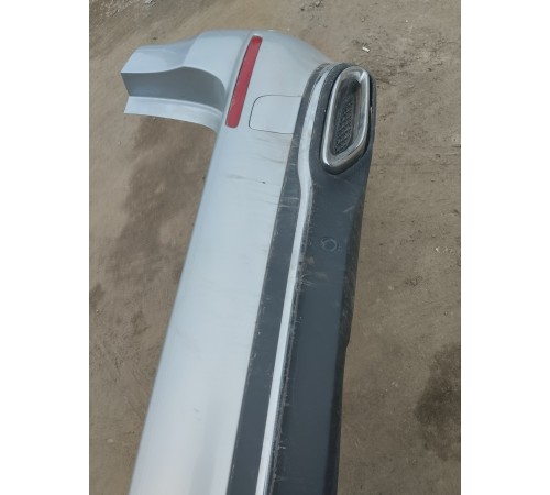 Задний бампер