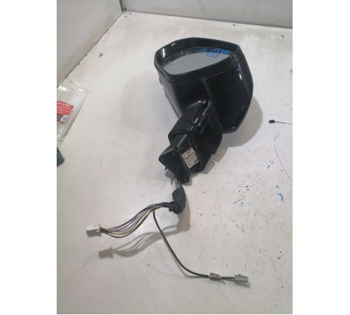 Зеркало заднего вида боковое левое