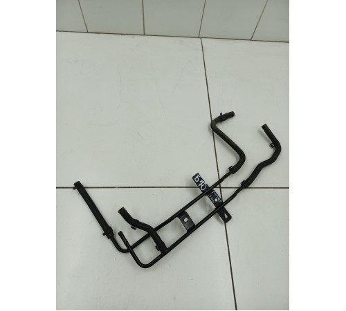 Патрубок обратный системы охлаждения радиатора