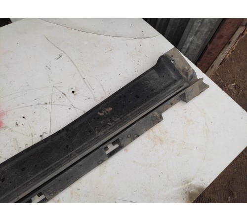 Накладка порога левая