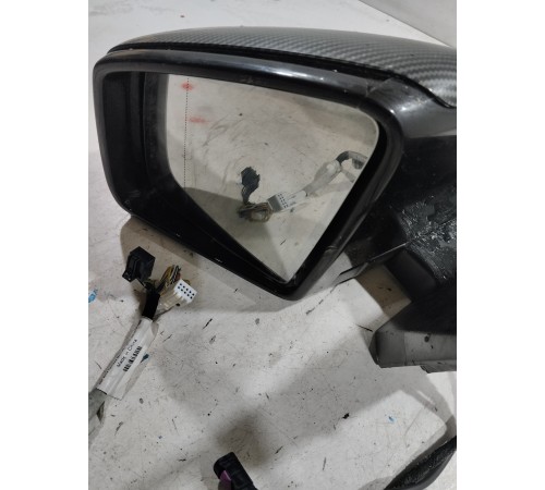 Боковое зеркало заднего вида (левое)