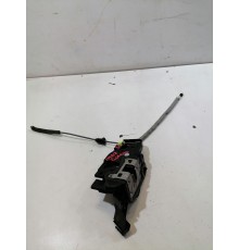 Замок двери задний левый