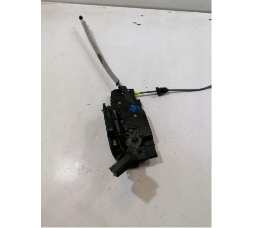 Замок двери задний левый