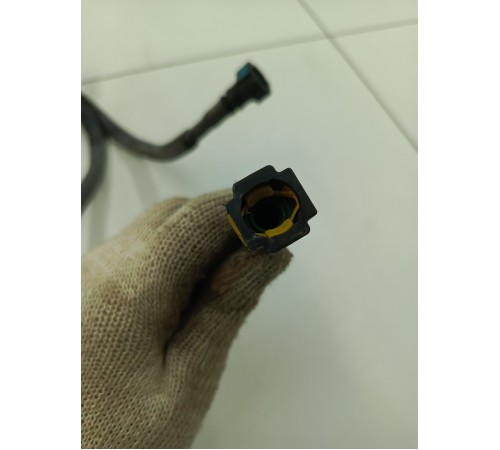 Трубка топливной системы