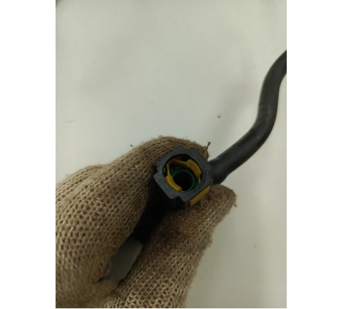 Трубка топливной системы