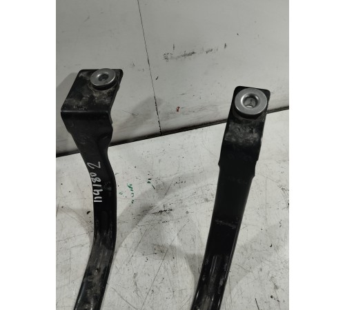 Комплект креплений (лямок) топливного бака 2шт.