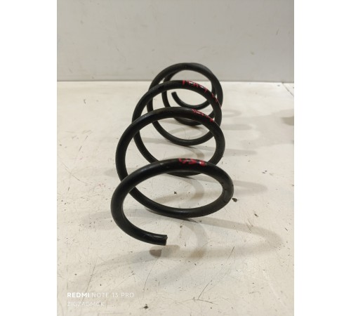 Пружина передняя