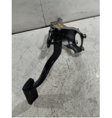 Педаль тормоза