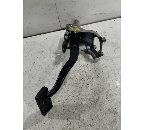 Педаль тормоза