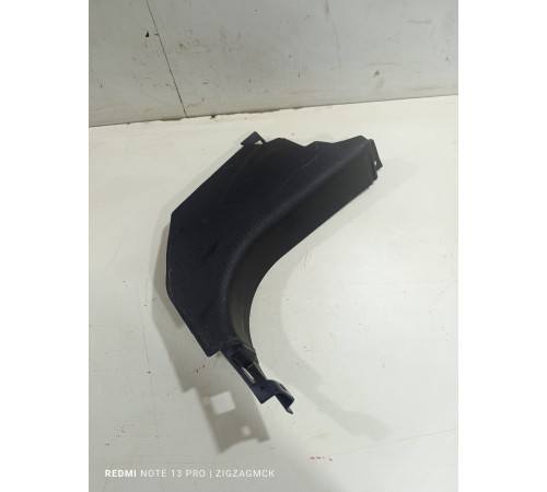 Обшивка передней стойки правая нижняя