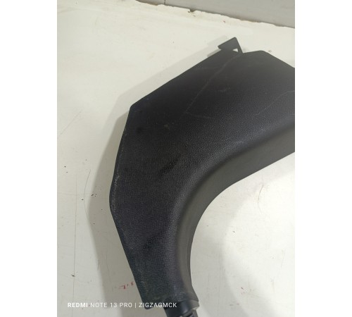 Обшивка передней стойки правая нижняя