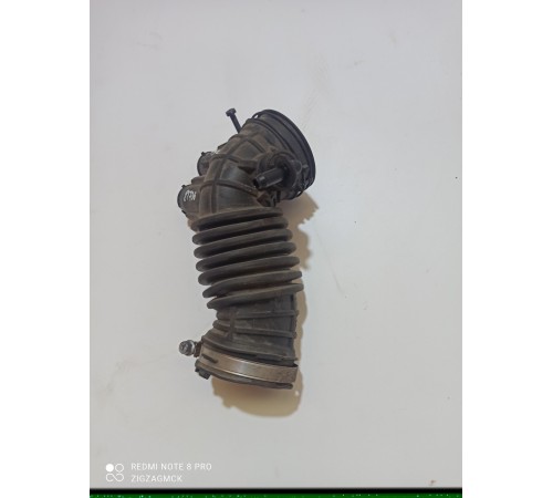 Патрубок воздушного фильтра