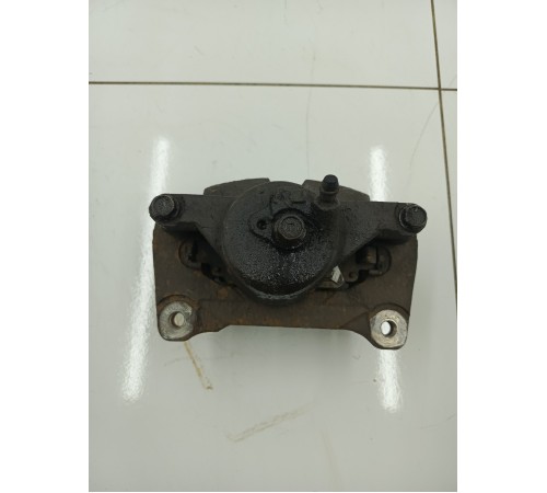 Суппорт передний правый