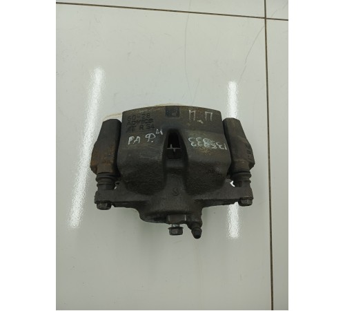 Суппорт передний правый