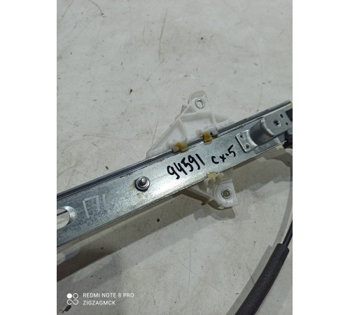 Стеклоподъемник (передний левый)