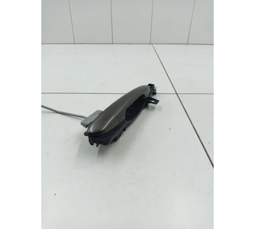 Ручка двери передняя правая