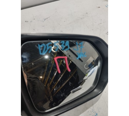 Зеркало заднего вида правое