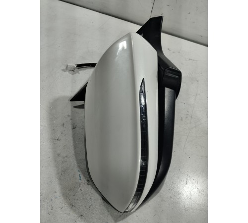 Зеркало заднего вида правое