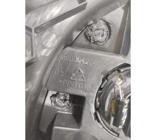 Накладка двери передняя левая с динамиком