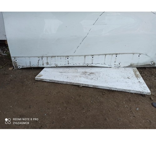 Дверь(задняя левая)сдвижная