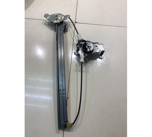 Стеклоподъёмник (задний, правый)