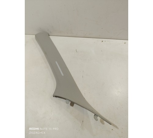 Обшивка стойки лобового стекла левая