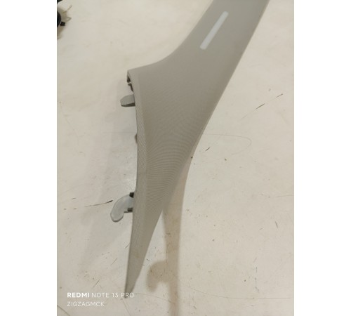 Обшивка стойки лобового стекла левая