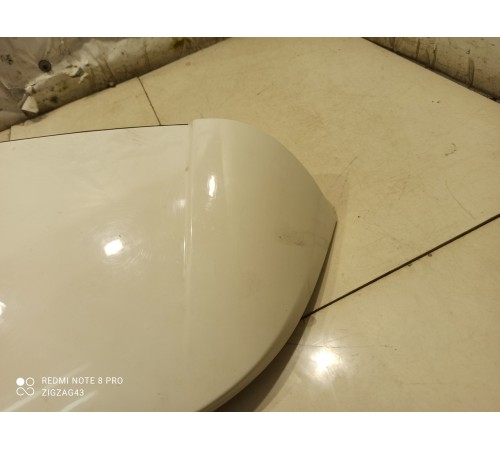 Спойлер багажника