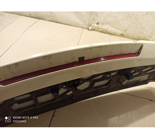 Спойлер багажника