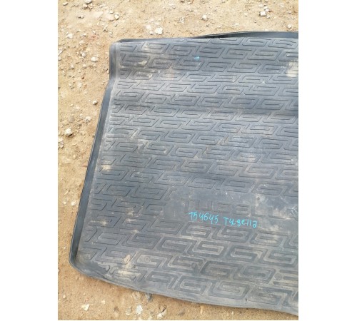 Коврик багажника