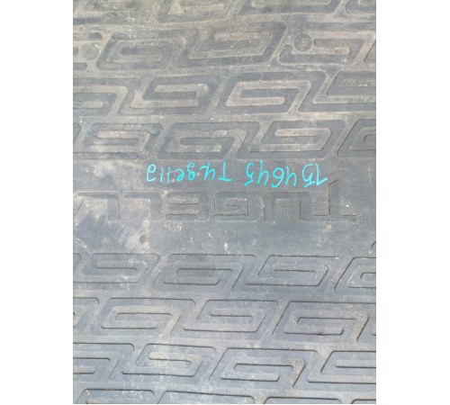 Коврик багажника