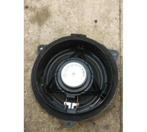 Динамик передний левый