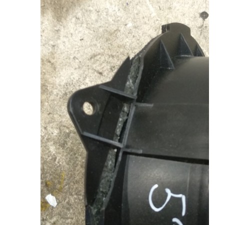 Динамик передний левый