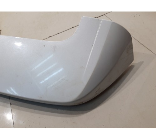 Спойлер крышки багажника