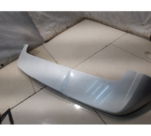 Спойлер крышки багажника