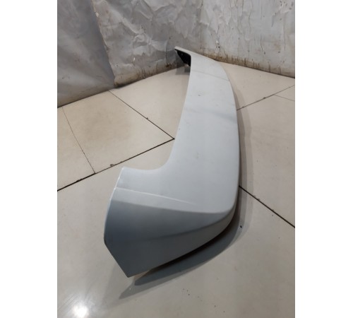 Спойлер крышки багажника